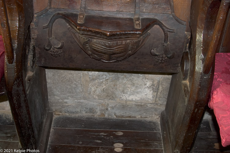 misericord   misericord